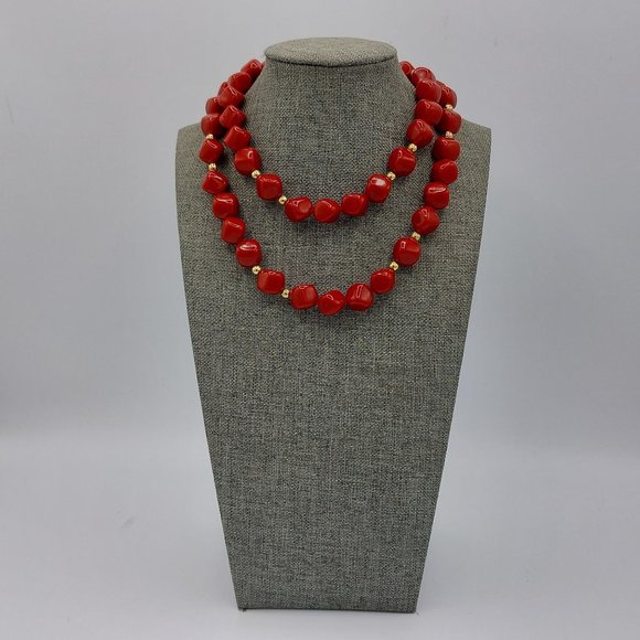 Red Beaded Necklace Resin Gold Toned Separator Beads Hidden Barrel Clasp 28" - Picture 1 of 8